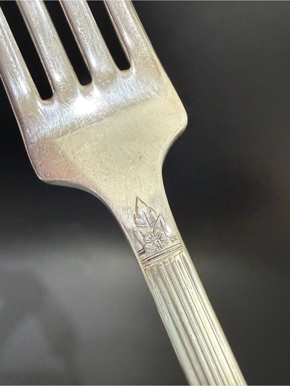 Vintage ONEIDA Simeon & George Rogers Co. Silver Rose Silver-plate Dinner Forks